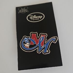 Disney Store Cast Member Mission Magic Exclusive Pin